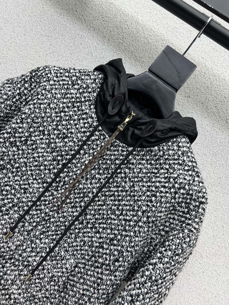 l0vis Vvtt0n outwear